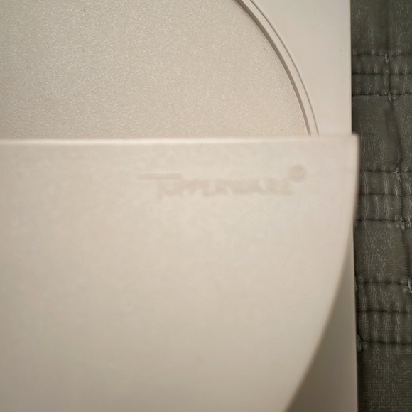 Vintage Tupperware Lid Holder That Attaches to Door - Picture 2 of 8